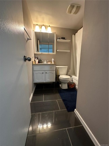 5109-999 Bowen Rd, Nanaimo, BC - Indoor Photo Showing Bathroom