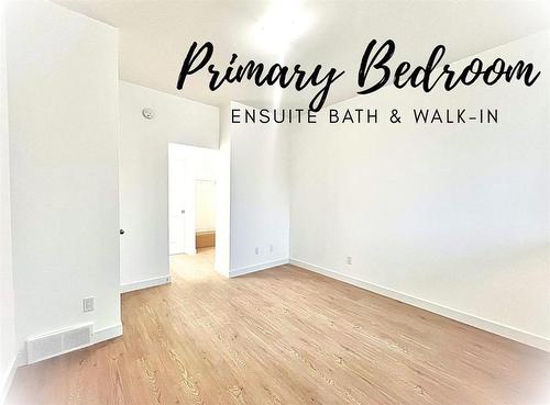 3 86 3Rd Avenue S, Niverville, MB - Indoor Photo Showing Other Room