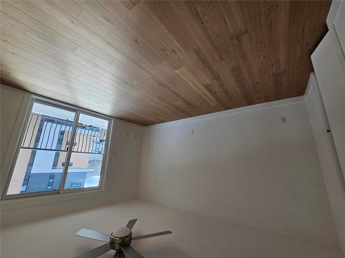 402-578 Lakeshore Drive, Penticton, BC - Indoor Photo Showing Other Room