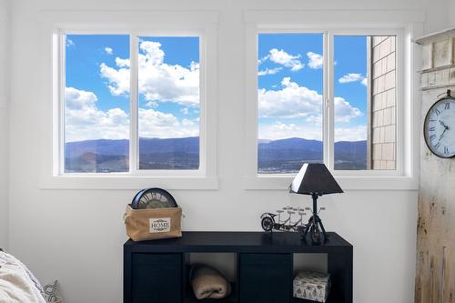 1474 Summer Crescent, Kelowna, BC - Indoor