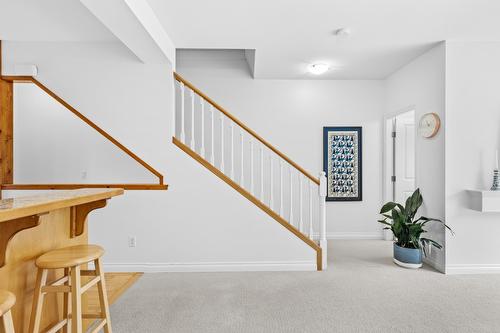 124-456 Mcphee Street, Kelowna, BC - Indoor Photo Showing Other Room