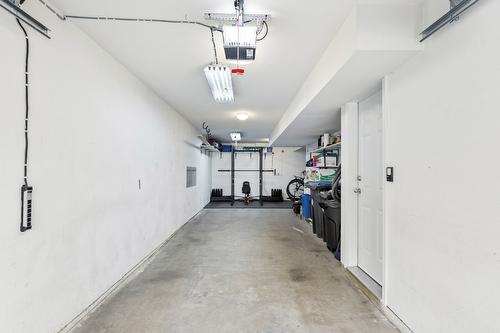 124-456 Mcphee Street, Kelowna, BC - Indoor Photo Showing Other Room