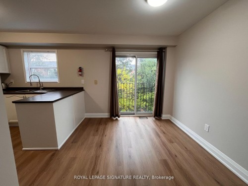 51-6880 Meadowvale Town Centre Circle, Mississauga, ON - Indoor Photo Showing Kitchen