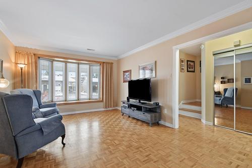 Living room - 14828 Rue Labelle, Montréal (Pierrefonds-Roxboro), QC - Indoor Photo Showing Living Room