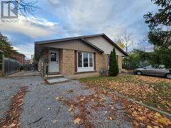 LOWER - 5 CALCOTT COURT  Thorold, ON L2V 4J9