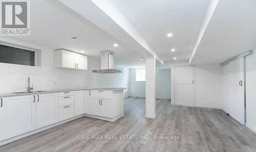 Lower - 6549 Riall Street, Niagara Falls, ON - Indoor Photo Showing Kitchen