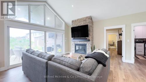 217 Irishwood Lane, Brockton, ON - Indoor Photo Showing Living Room With Fireplace