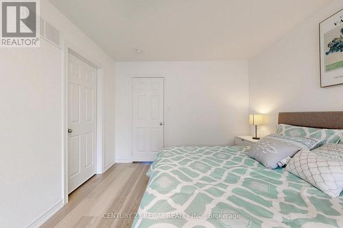 29 Rougeview Park Crescent, Markham, ON - Indoor Photo Showing Bedroom