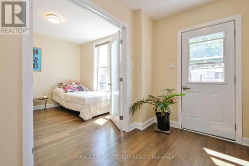 Bedroom - 93 Hamilton Avenue N, Ottawa, ON - Indoor Photo Showing Bedroom