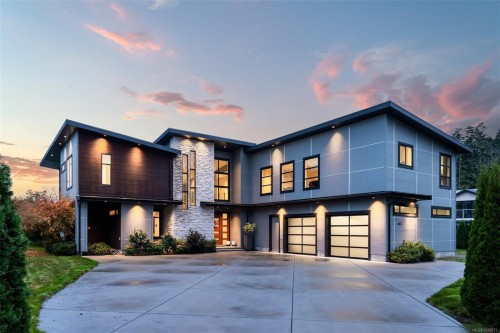 1857 Mcmicken Rd, North Saanich, BC 