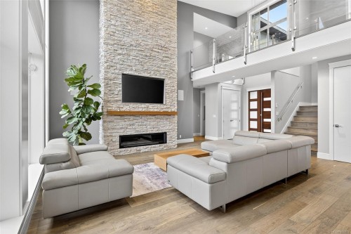 1857 Mcmicken Rd, North Saanich, BC 