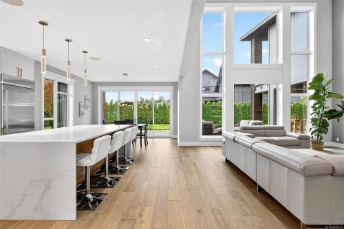 1857 Mcmicken Rd, North Saanich, BC 