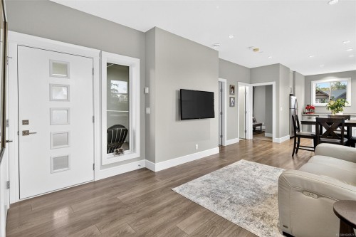 1857 Mcmicken Rd, North Saanich, BC 