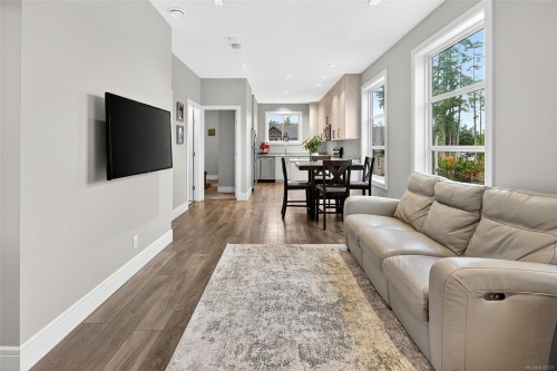 1857 Mcmicken Rd, North Saanich, BC 