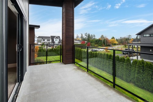 1857 Mcmicken Rd, North Saanich, BC 