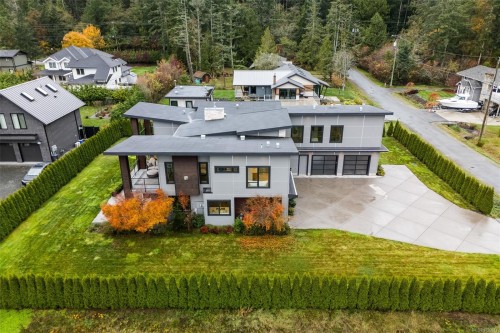 1857 Mcmicken Rd, North Saanich, BC 