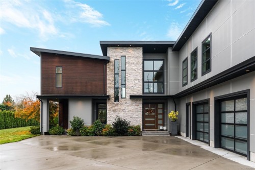 1857 Mcmicken Rd, North Saanich, BC 