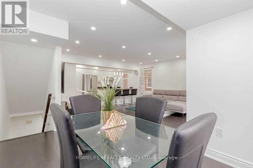 30 - 92 Baycliffe Crescent, Brampton, ON - Indoor Photo Showing Dining Room