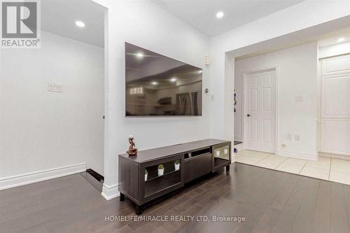 30 - 92 Baycliffe Crescent, Brampton, ON - Indoor Photo Showing Other Room