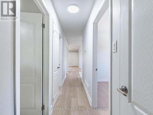 7738 Kittridge Drive, Mississauga, ON - Indoor Photo Showing Other Room