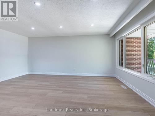 7738 Kittridge Drive, Mississauga, ON - Indoor Photo Showing Other Room