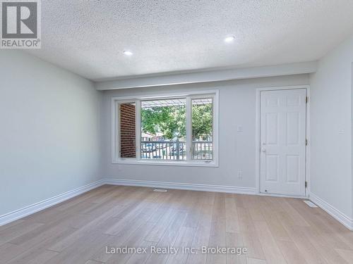 7738 Kittridge Drive, Mississauga, ON - Indoor Photo Showing Other Room