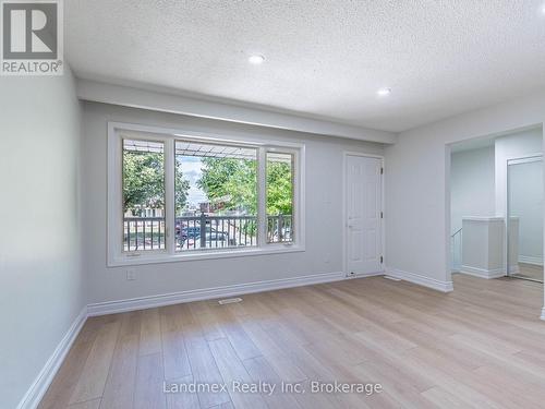 7738 Kittridge Drive, Mississauga, ON - Indoor Photo Showing Other Room