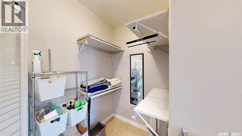 242 Whalley Crescent, Saskatoon, SK - Indoor