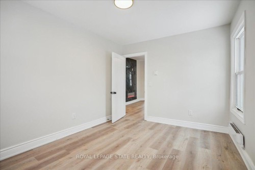 510 Britannia Avenue, Hamilton, ON - Indoor Photo Showing Other Room