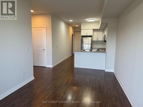 506 - 9500 Markham Road, Markham, ON - Indoor Photo Showing Kitchen With Double Sink