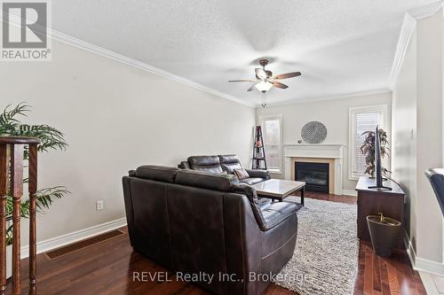 25 Colonel Lyall Street, St. Catharines (Secord Woods), ON - Indoor With Fireplace