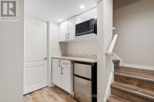 25 Colonel Lyall Street, St. Catharines (Secord Woods), ON - Indoor