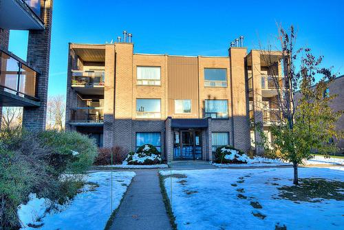 3-11113 Rue Meighen  Montréal (Pierrefonds-Roxboro), QC H8Y 3H7