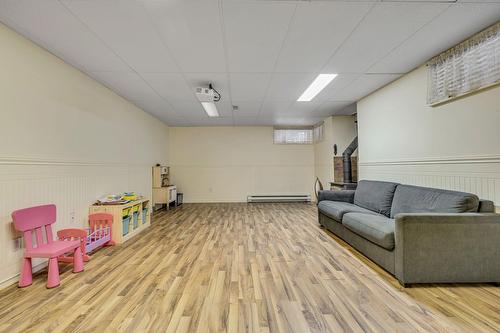 Salle familiale - 1614 Rue Guillebert, Québec (La Haute-Saint-Charles), QC - Indoor Photo Showing Basement