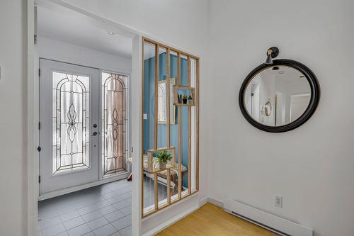 Hall d'entrée/Vestibule - 1614 Rue Guillebert, Québec (La Haute-Saint-Charles), QC - Indoor Photo Showing Other Room