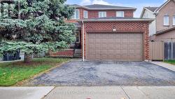 3022 DALEHURST DRIVE  Mississauga, ON L5N 6M8