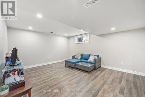 64 Carleton Trail, New Tecumseth, ON - Indoor