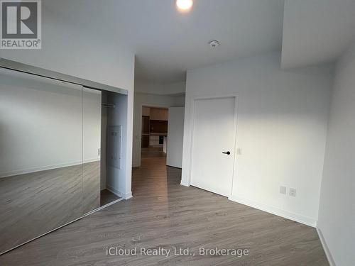 2106 - 2495 Eglinton Avenue W, Mississauga, ON - Indoor Photo Showing Other Room