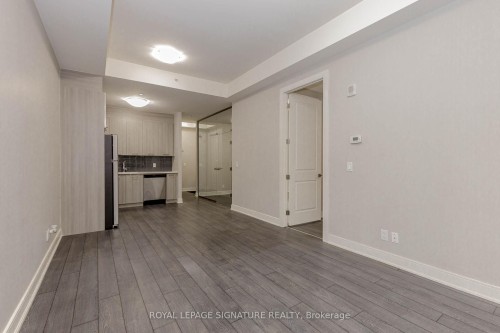 614-150 Main Street W, Hamilton, ON - Indoor