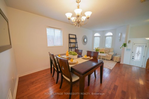 145 Springview Drive, Brampton, ON - Indoor Photo Showing Dining Room