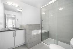 Ensuite bathroom - 