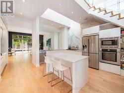 88 SOUTH KINGSWAY WAY  Toronto, ON M6S 3T3