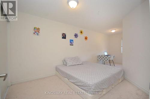70 - 50 Edinburgh Drive, Brampton, ON - Indoor Photo Showing Bedroom