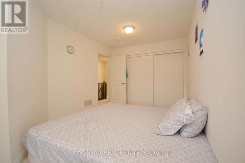 70 - 50 Edinburgh Drive, Brampton, ON - Indoor Photo Showing Bedroom
