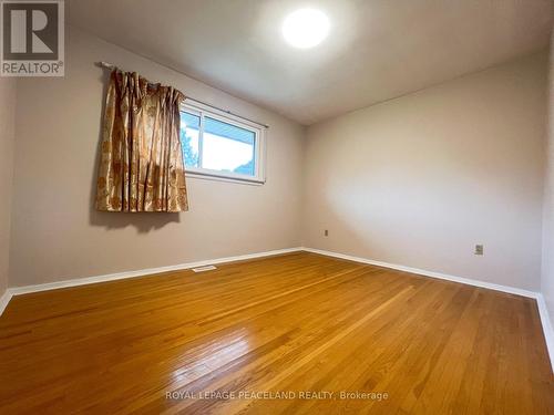 403 Denlow Avenue, Hamilton, ON - Indoor Photo Showing Other Room