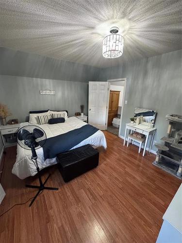 145 1St Street, Brandon, MB - Indoor Photo Showing Bedroom