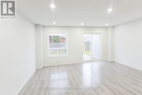 6798 Bansbridge Crescent, Mississauga, ON - Indoor Photo Showing Other Room