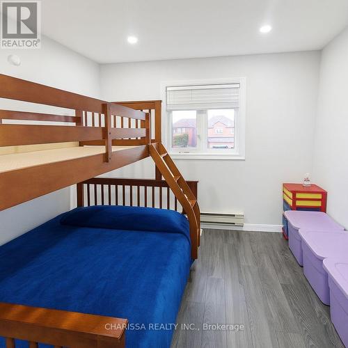 6798 Bansbridge Crescent, Mississauga, ON - Indoor Photo Showing Bedroom