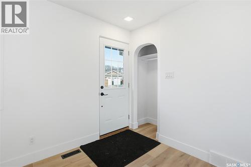 1492 92Nd Street, North Battleford, SK - Indoor Photo Showing Other Room