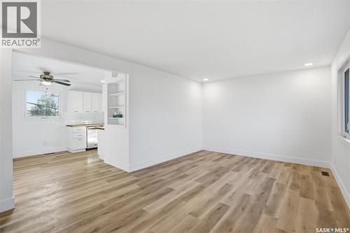 1492 92Nd Street, North Battleford, SK - Indoor Photo Showing Other Room